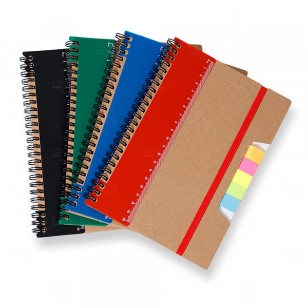 Caderno com Autoadesivos e Régua Personalizado - 21 x 15,5 cm 